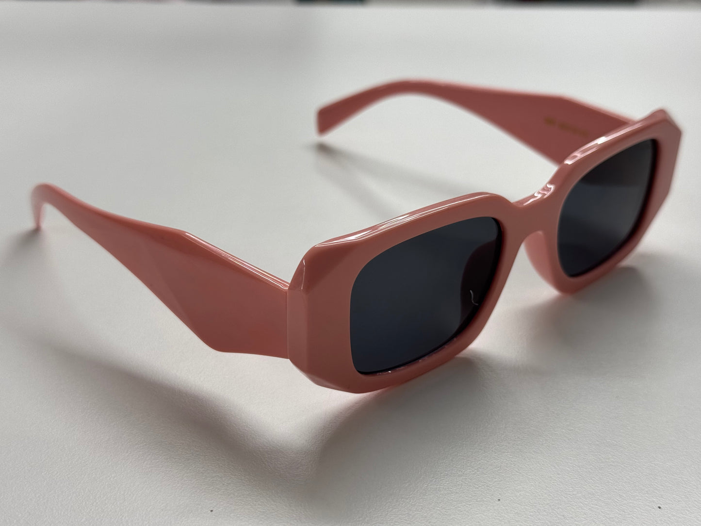 PENELOPE sunglasses inspired